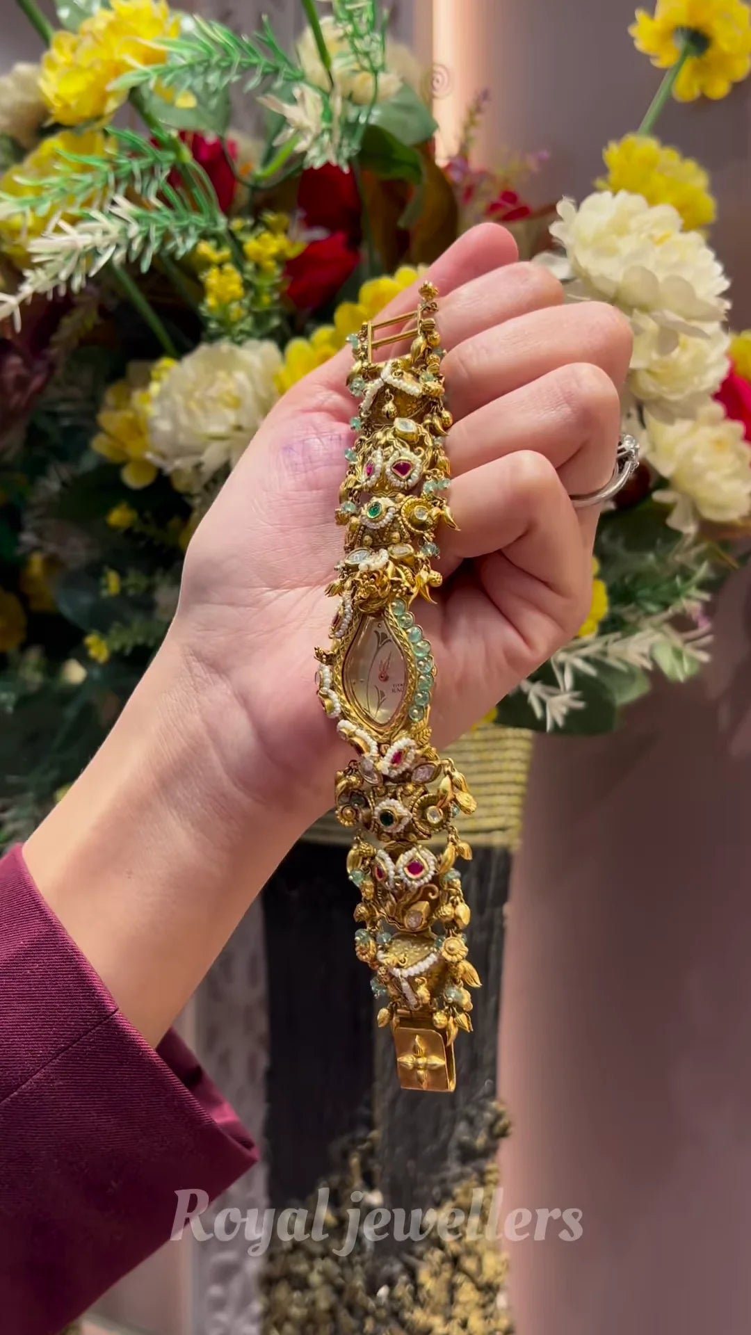 The Exquisite Gold Timepiece