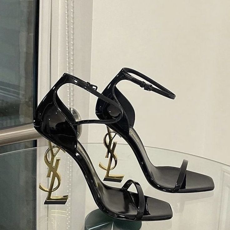 Saint Laurent High Heels Black