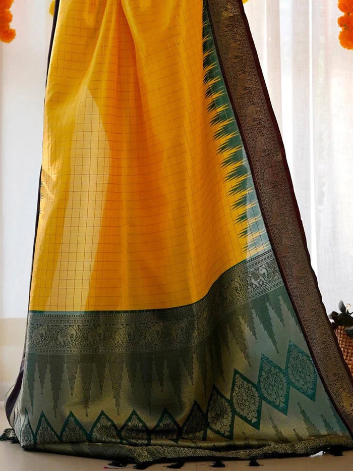 Royal Weave Banarasi Gadwal Soft Silk Zari Saree