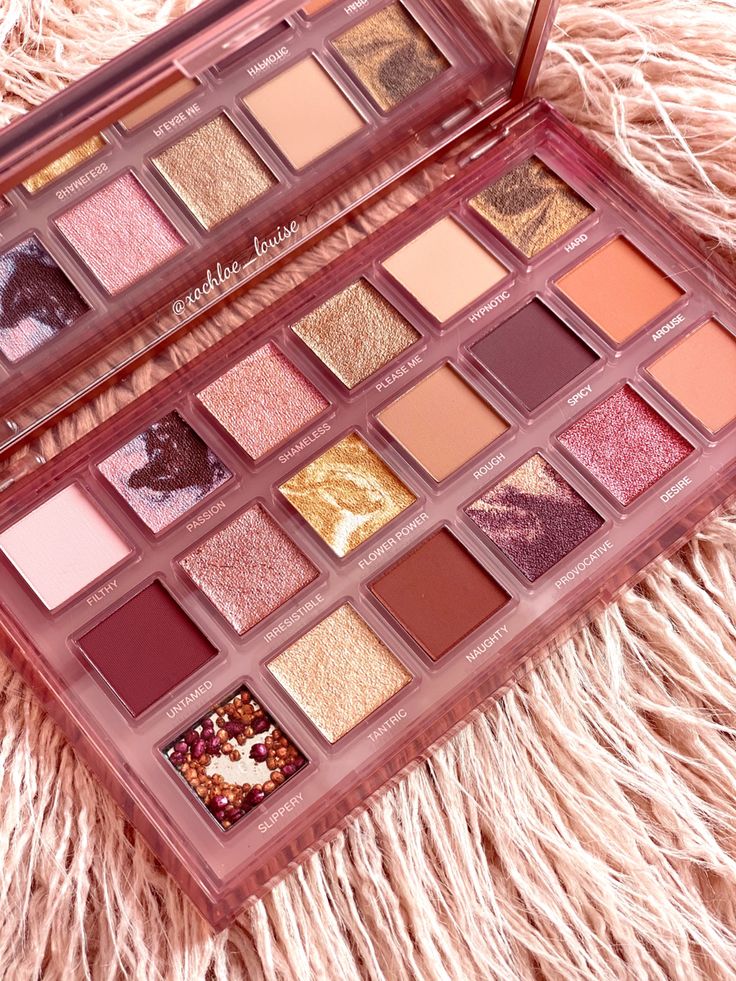Huda Beauty Makeup Combo