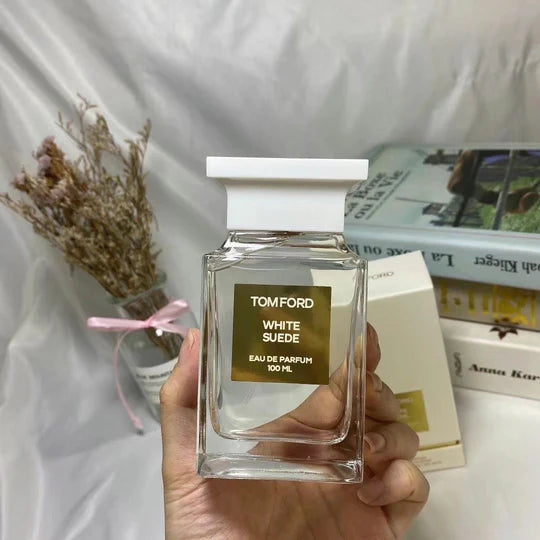 Tom ford White Suede Eau de Perfume Fragrance