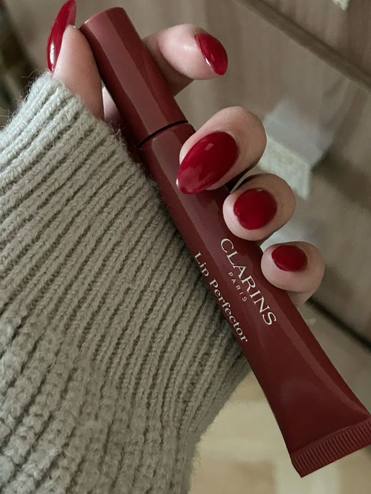 Clarins Lip Perfector Lip Gloss