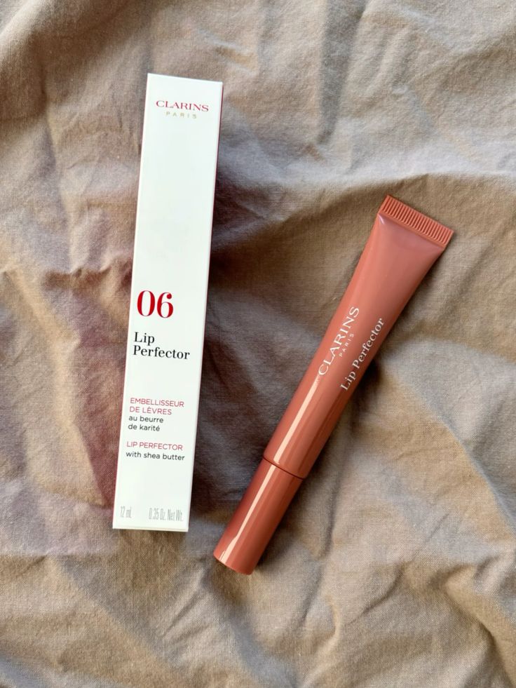 Clarins Lip Perfector Lip Gloss
