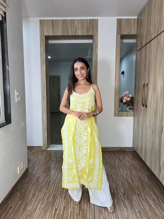 Blossom Chikankari Kurti