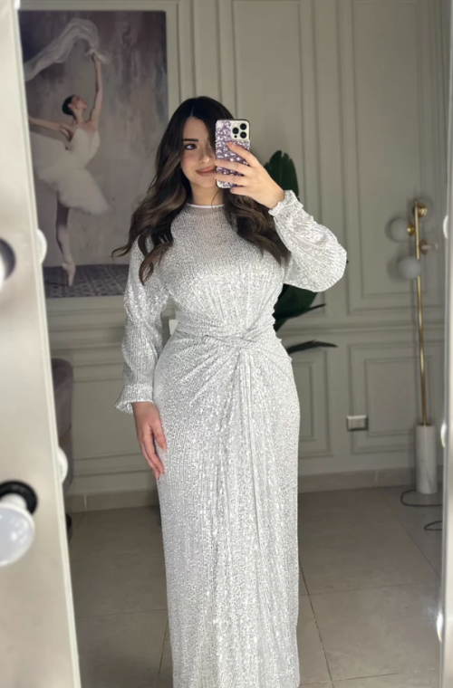 Red Carpet Girl Sequins Dress - Silver