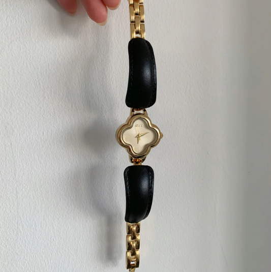 Four-leaf Clover Leather Ladies Watch