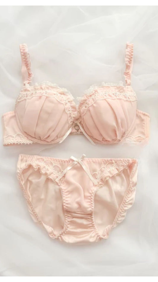 Rose Meringue – Japanese Floral Lingerie (34B)