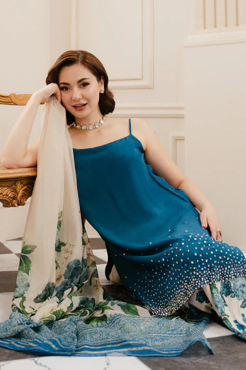 Hania Aamir - Henzala Top, Pant and Dupatta