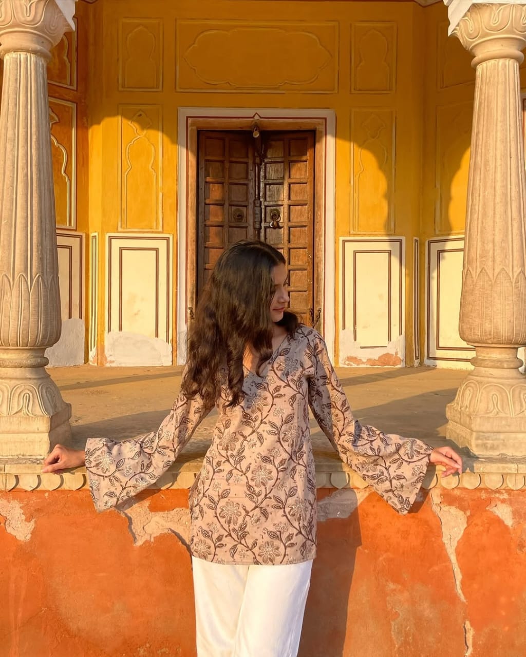 V Neck Long Sleeve Short Kurti