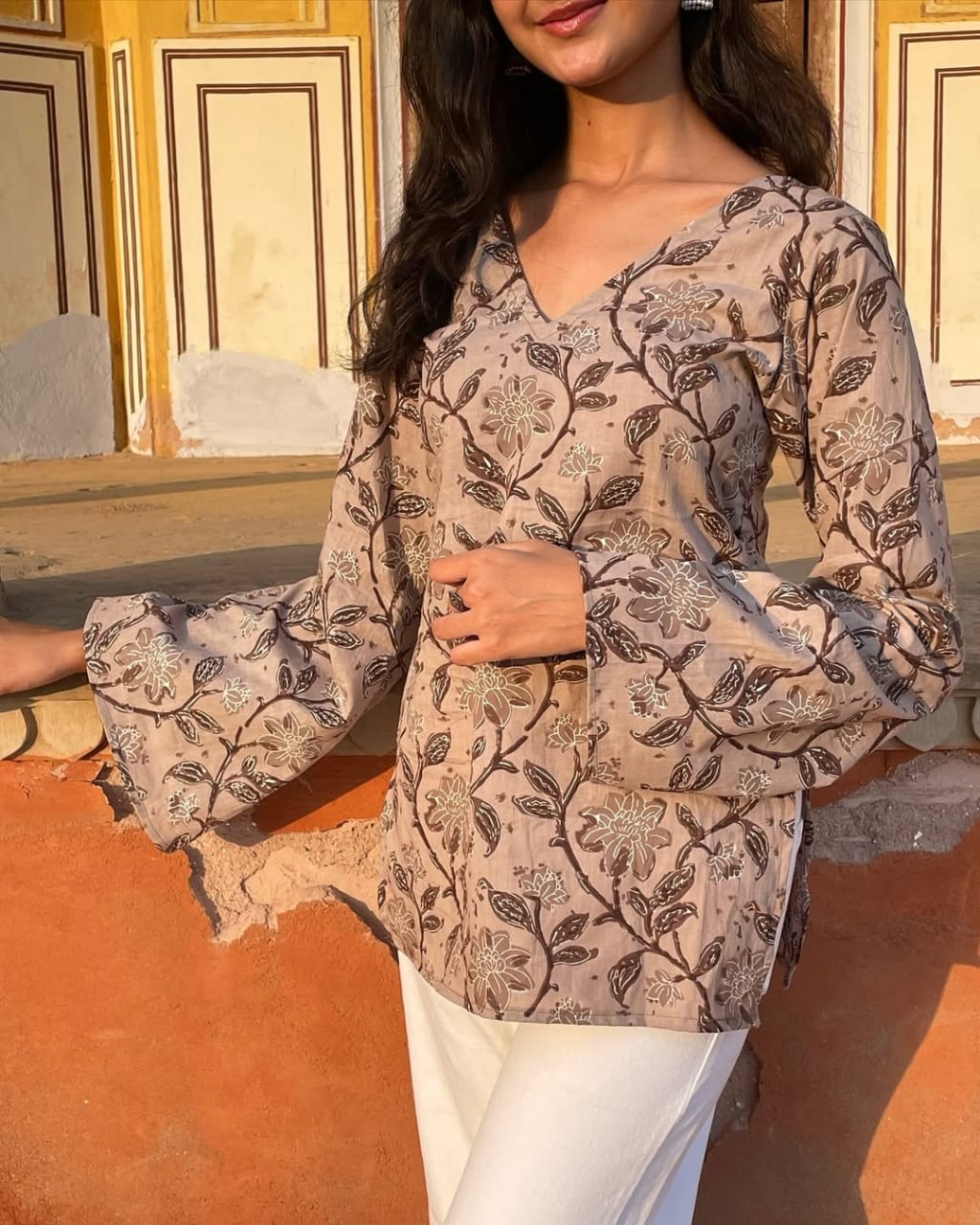 V Neck Long Sleeve Short Kurti