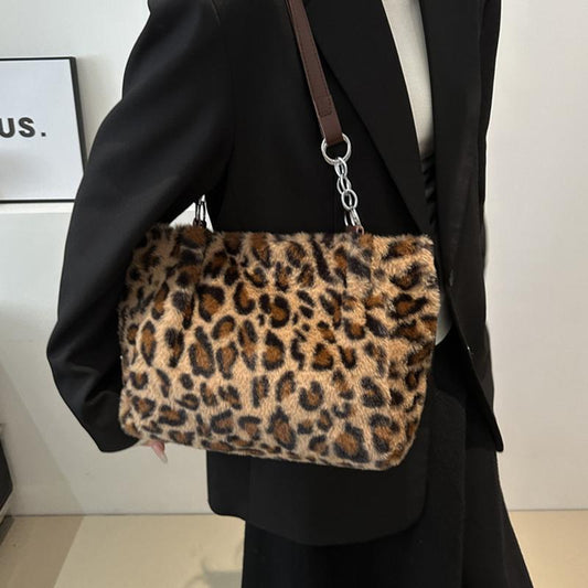 Yogodlns Leopard Pattern Travel Warm Plush Shoulder Bag
