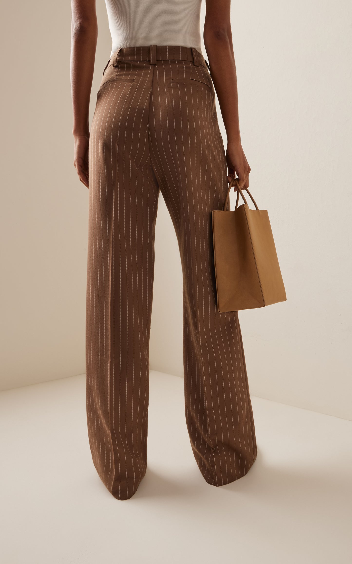 Wide-Leg Wonders: Flowy, Stylish & Versatile Pants