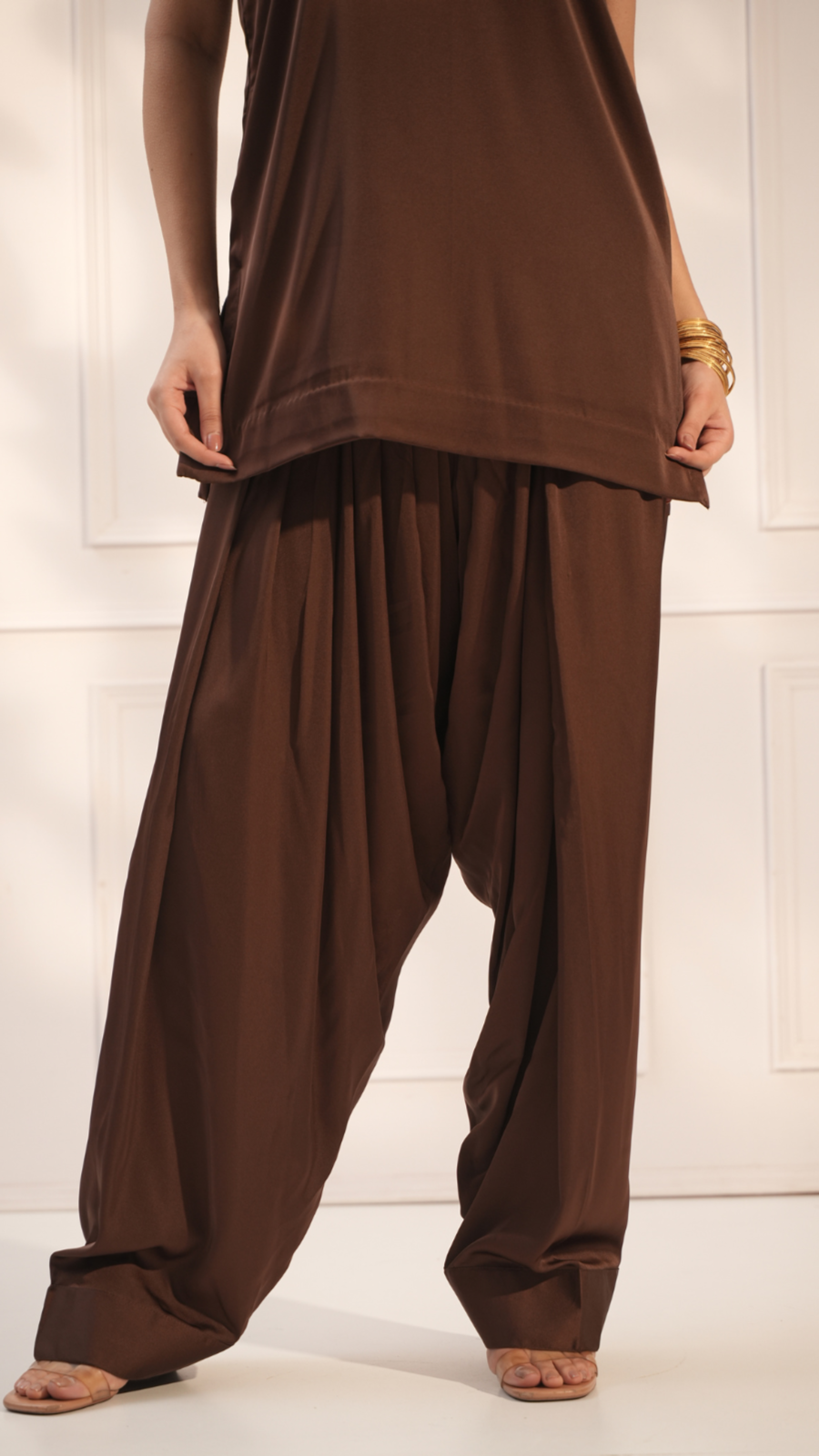 Sand' Middle Eastern Fit Kurta Set with Dupatta