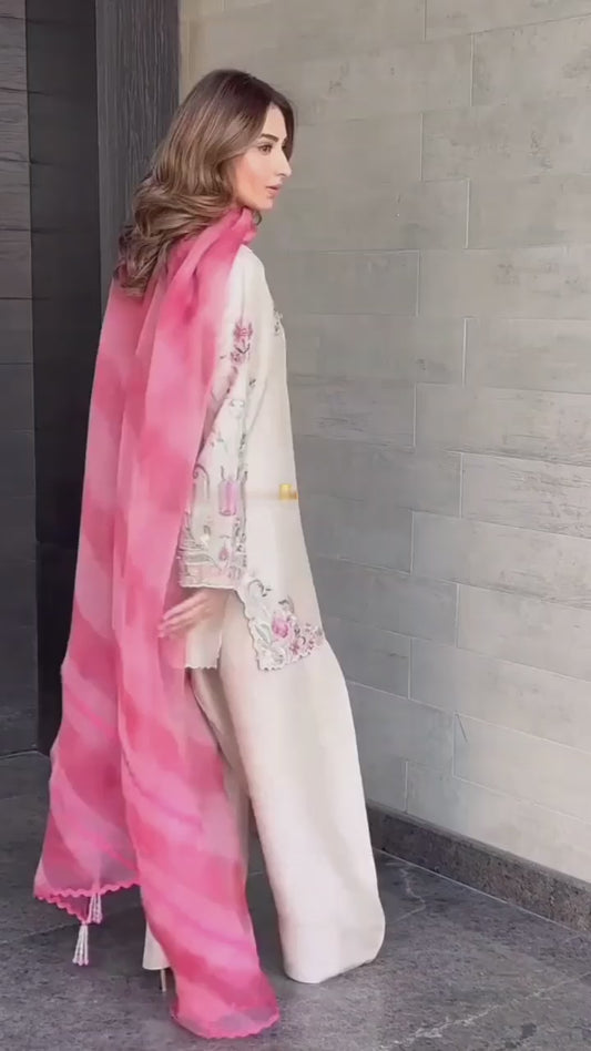 Farshi Pakistani Suit