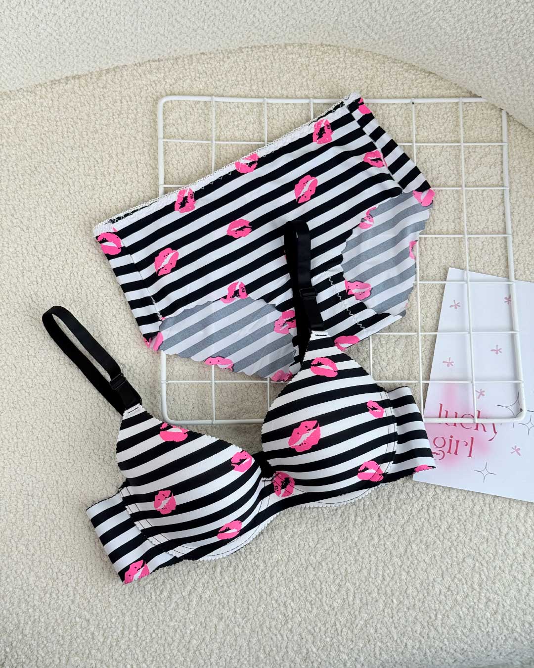 Sassy Stripes & Kisses