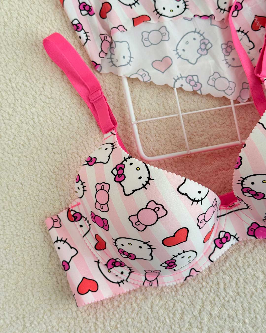 Hello Summer Kitty – Emoji Print Bra & Panty Set