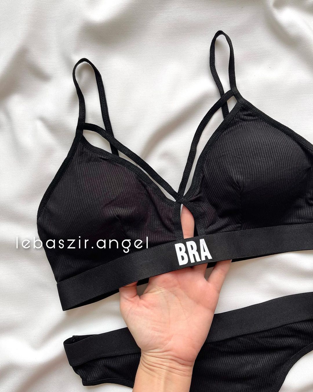 Bra/Bralette With Panty Sets (Pack Of 5)